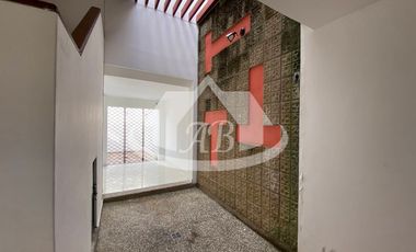 CASA EN ARRIENDO BARRIO LA CASTELLANA |9564