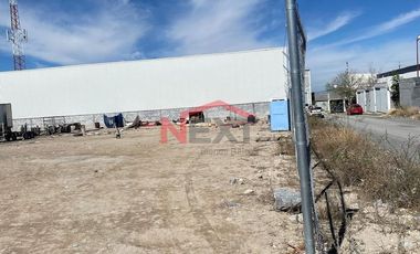 TERRENO  COMERCIAL EN RENTA