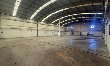 La Candelaria BODEGA en RENTA, oficinas, acceso para trailer, El Coecillo, Killian