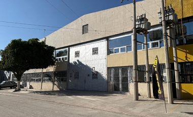 La Candelaria BODEGA en RENTA, oficinas, acceso para trailer, El Coecillo, Killian