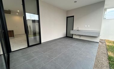 Casa en Residencial El Molino