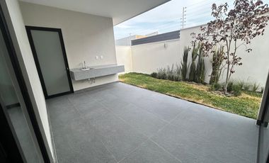 Casa en Residencial El Molino