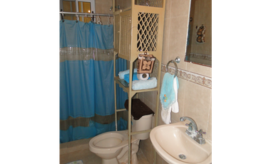 VENTA URB. LAS VERDES ARRAIJAN - 5 REC.