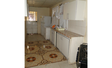 VENTA URB. LAS VERDES ARRAIJAN - 5 REC.