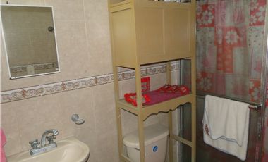 VENTA URB. LAS VERDES ARRAIJAN - 5 REC.