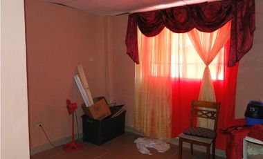 VENTA URB. LAS VERDES ARRAIJAN - 5 REC.