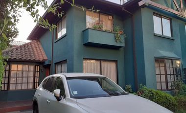 Vendo excelente casa en centro de Talca