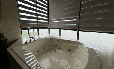 Venta de Penthouse en Costa del Este, PH Panamá Bay Tower