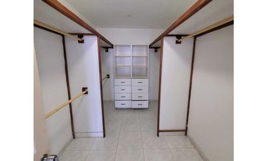 Se vende Apto en Condesa del.Mar