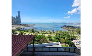 Se vende Apto en Condesa del.Mar