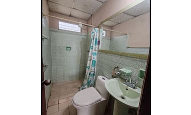 SE VENDE CASA EN RIO ABAJO