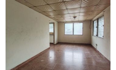SE VENDE CASA EN RIO ABAJO