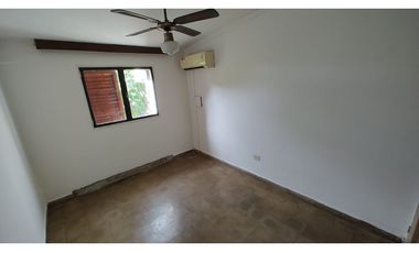 CASA DE 2 DORMITORIOS - UBICACION ESTRATEGICA