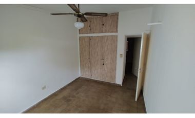 CASA DE 2 DORMITORIOS - UBICACION ESTRATEGICA