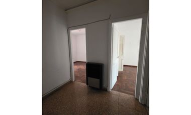 ZONA GUEMES ALQUILER 3 AMBIENTES CON DEPENDENCIA