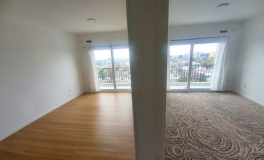 Depto moderno 3 amb con balcón y 2 baños + cochera