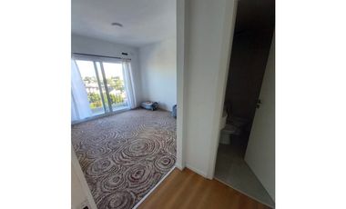 Depto moderno 3 amb con balcón y 2 baños + cochera