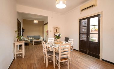 PH EN VENTA 2 DORMITORIOS CON PATIO ZONA CENTRO