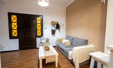 PH EN VENTA 2 DORMITORIOS CON PATIO ZONA CENTRO
