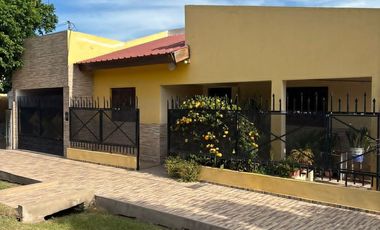 Se Vende Casa en Romang Santa Fe.