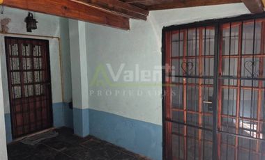 Casa PH en alquiler en Parque Johnston