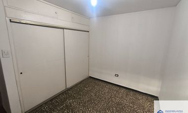 Casa en alquiler c/ cochera en Maipú