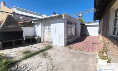 Casa en alquiler c/ cochera en Maipú