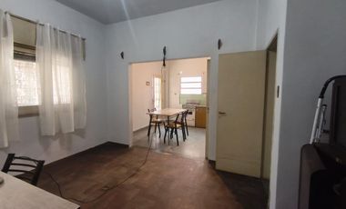 CASA 3 AMBIENTES JARDIN APTO CREDITO ALDO BONZI