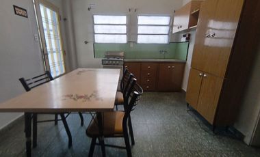 CASA 3 AMBIENTES JARDIN APTO CREDITO ALDO BONZI
