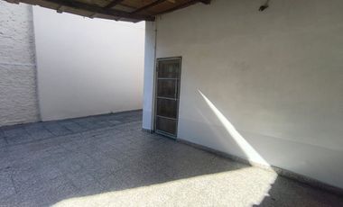 CASA 3 AMBIENTES JARDIN APTO CREDITO ALDO BONZI