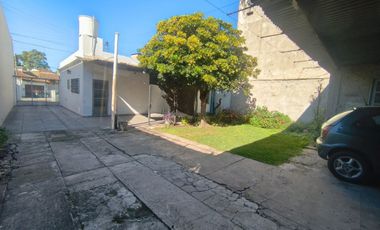 CASA 3 AMBIENTES JARDIN APTO CREDITO ALDO BONZI