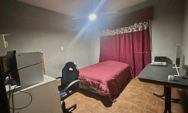 CASA 6 AMB. CON DOS DEPTOS EN VENTA ALMTE BROWN
