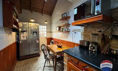 CASA 5 AMBIENTES VENTA GLEW PILETA QUINCHO PATIO