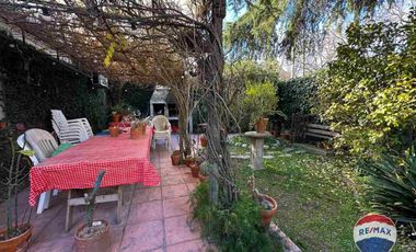 CASA 5 AMBIENTES VENTA GLEW PILETA QUINCHO PATIO