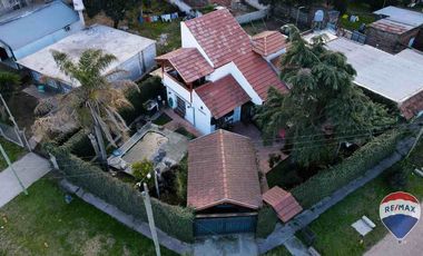 CASA 5 AMBIENTES VENTA GLEW PILETA QUINCHO PATIO