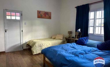CASA 5 AMBIENTES VENTA GLEW PILETA QUINCHO PATIO