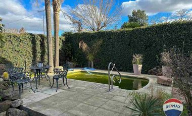 CASA 5 AMBIENTES VENTA GLEW PILETA QUINCHO PATIO