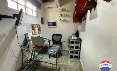 CASA 5 AMBIENTES VENTA GLEW PILETA QUINCHO PATIO