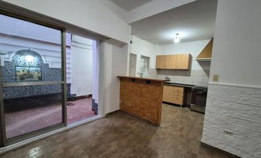 VENTA PH 2 amb en planta baja con patio y lavadero