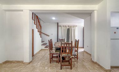 Venta PH de 6 Ambientes en Mar del Sud con parque
