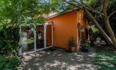 Alquiler casa quinta Benavidez de 1120 m2 c/pileta