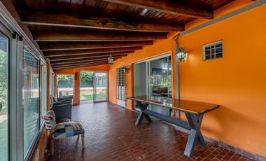Alquiler casa quinta Benavidez de 1120 m2 c/pileta