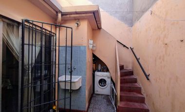 VENTA INTERNO 3 DORMITOIOS - EXCELENTE UBICACIÓN