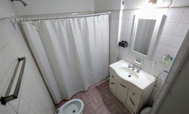 VENTA INTERNO 3 DORMITOIOS - EXCELENTE UBICACIÓN