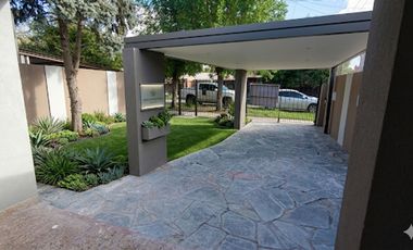VENTA CASA 3 AMBIENTES REFACCIONADA ACEPTA PERMUTA