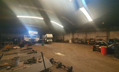 VENTA GALPON 700m2 - suelo alto transito