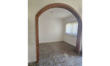 Casa 6 Ambientes -UF 1 - Opción Compra en Bloque.