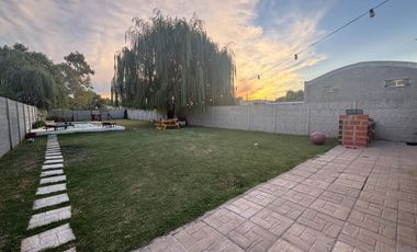 CASA EN VENTA EN BRAGADO CON PILETA