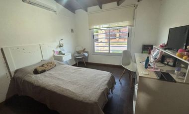CASA EN VENTA EN BRAGADO CON PILETA