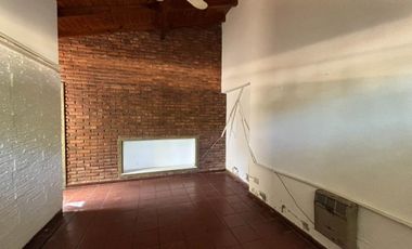 CASA EN VENTA EN BRAGADO